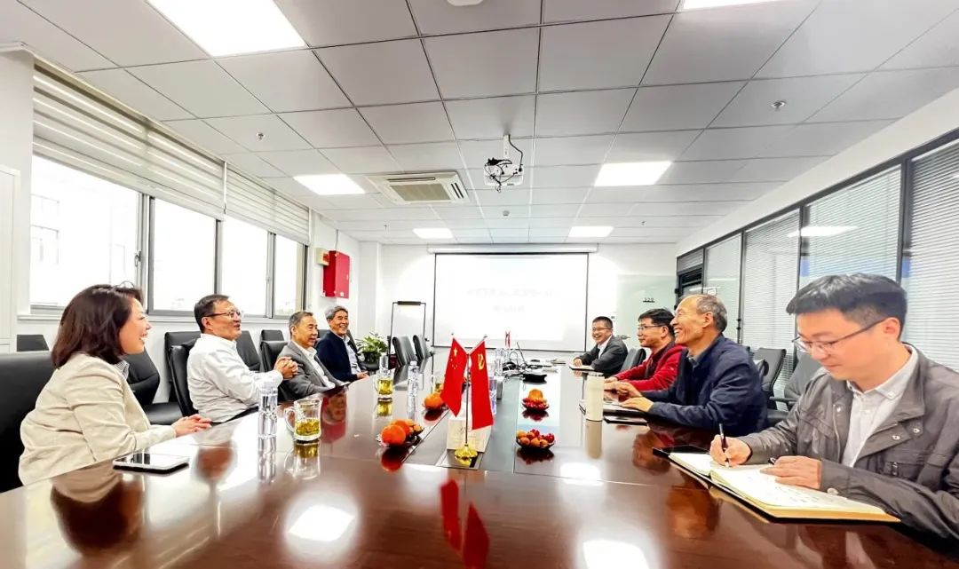 1681383286577073.jpg 640 (4).jpg